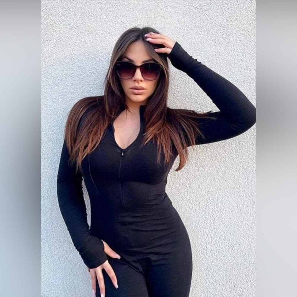 Black Zip Front Long Sleeve Jumpsuit - size 4